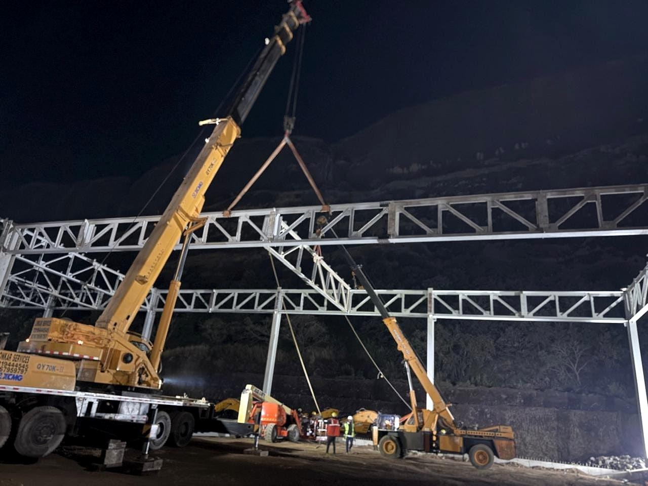 Structural Erection by KVK Industries at Hyundai Plant Structure, Pune